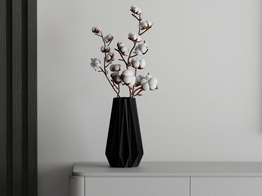 Ribs Triangle Vase