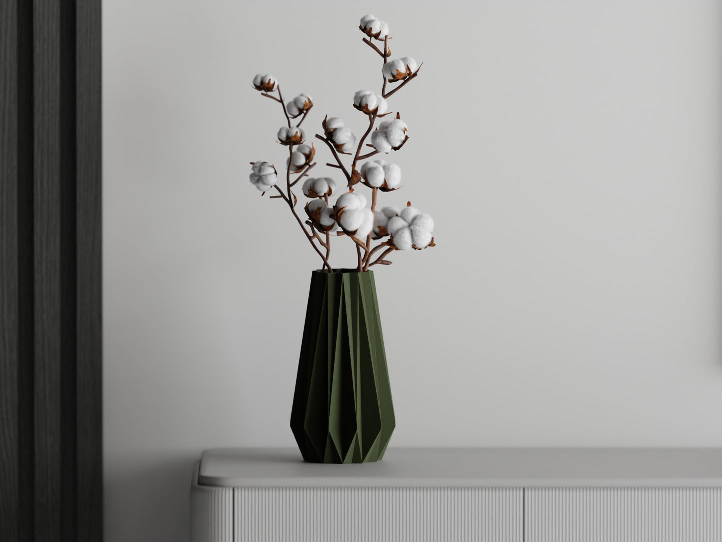 Ribs Triangle Vase