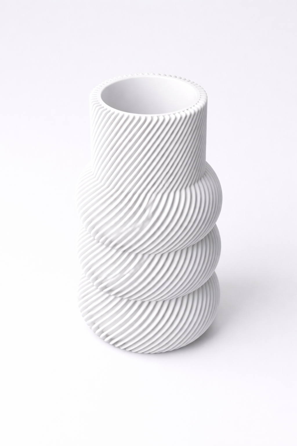 Ravelle Vase Curved