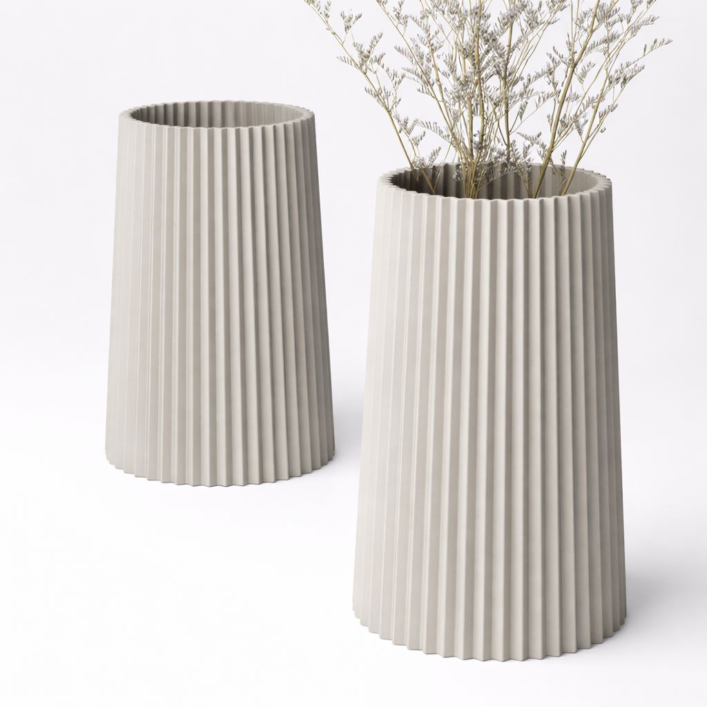 Pleated Vase Straight
