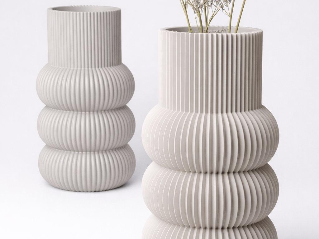 Nuvia Vase
