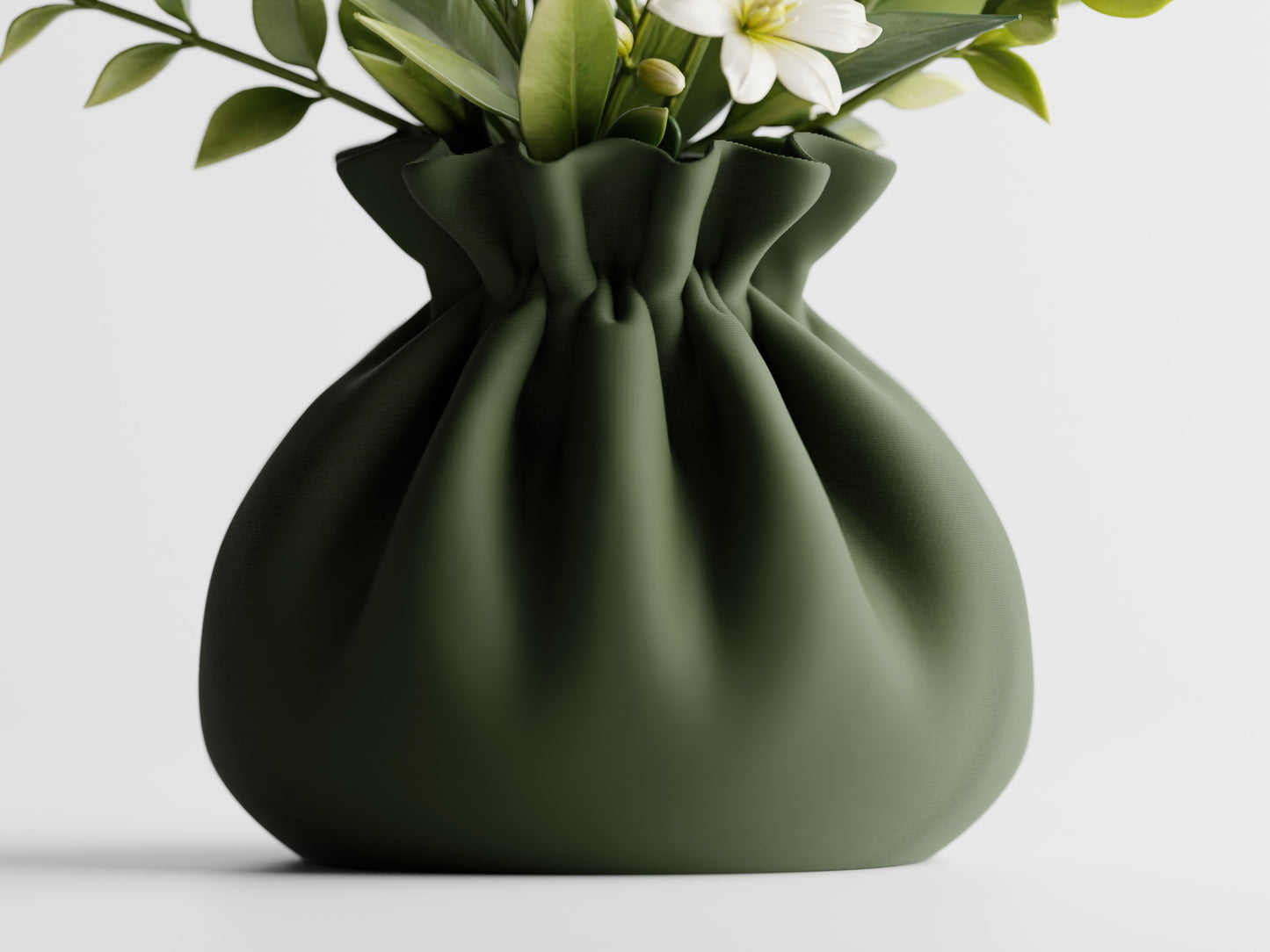 Lazora Vase